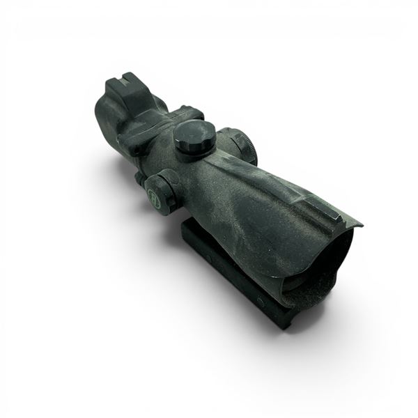 Bushnell Trophy 1 X 32 mm Rifle Scope on Mount