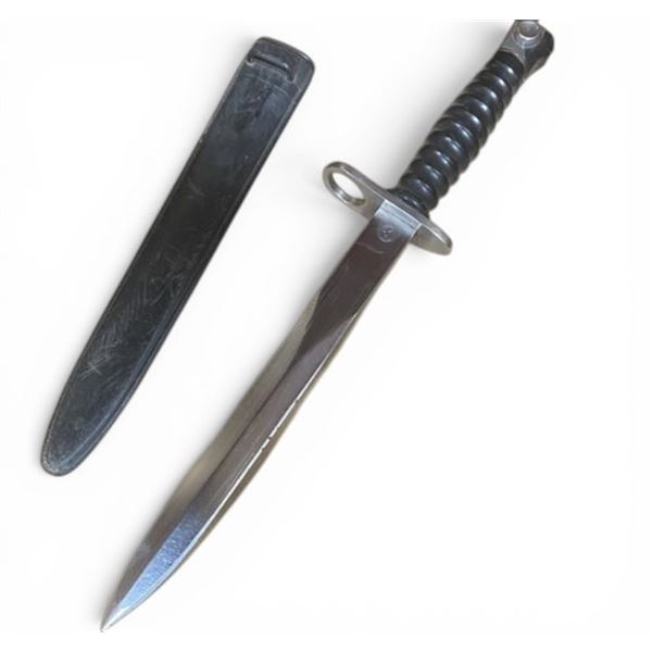 1x Swiss 1957 Bayonet with Scabbard