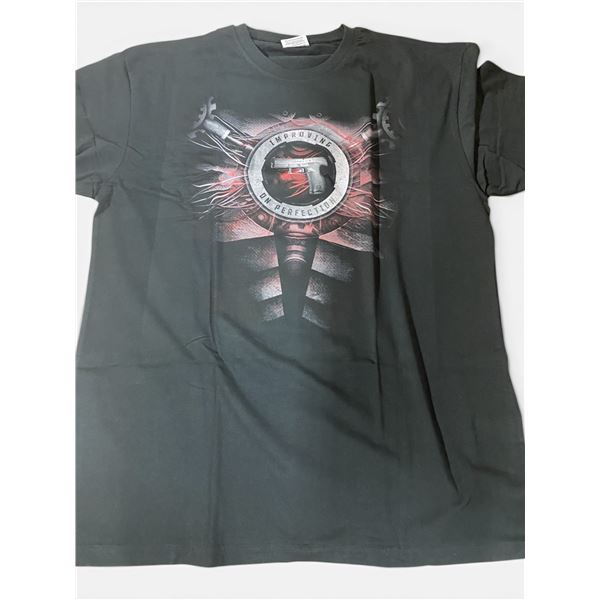 1x CZ P10-C T Shirt Black  SIZE Large