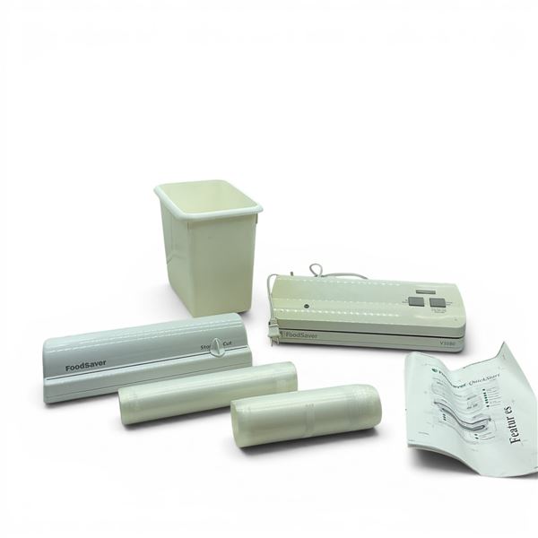 Food Saver Vacuum and Sealer System with Pkg Material