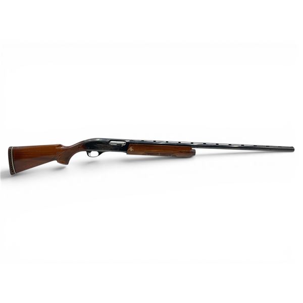 Remington 1100 Semi Auto Shotgun 12Ga 3  Chamber 30  Vent Rib Barrel Wood Stock