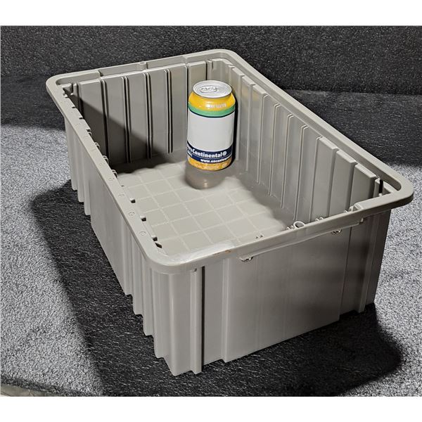 BAC À DIVISEURS EN PLASTIQUE 16"x10"x6" -GRIS