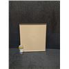 Image 1 : COUVERCLE CARRÉ EN PLASTIQUE 15"x15" -BEIGE
