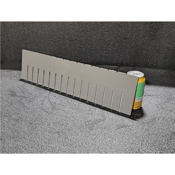 LOT DE 43 DIVISEURS POUR BOÎTE À DIVISEURS 38"