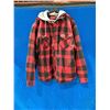 Image 1 : MANTEAU EN POLAIRE PIONEER AVEC CAPUCHON -2XL