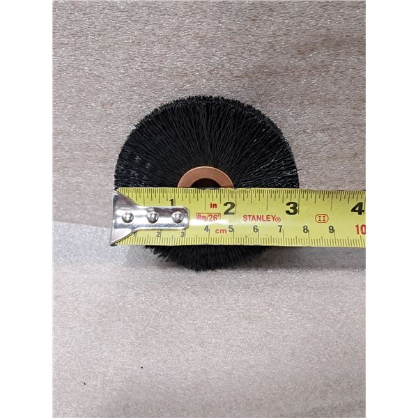 LOT DE 13 BROSSES ROTATIVES NILON 3"