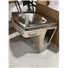 Image 2 : REFROIDISSEUR D'EAU OASIS 8 GPH SÉPARÉ -ADAPTÉ POUR FAUTEUILS ROULANTS