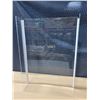 Image 1 : LOT DE 25 SÉPARATEURS DE COMPTOIR EN PLEXIGLAS 24"x32"x6"