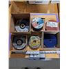 Image 1 : LOT DE +/- 60 DISQUES À SABLER ET À MEULER ASSORTIS