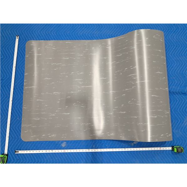 TAPIS WEARWELL, TILETOP 3'x10'