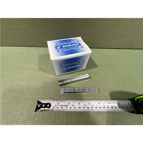 BOÎTE DE 5000pcs AGRAFES SHUR-FAST 1/2" DUO-FAST 5016 SP GALV.