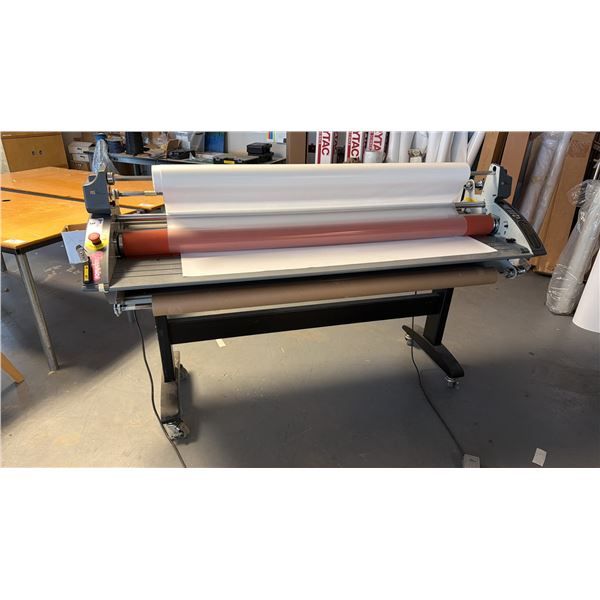 ROYAL SOVEREIGN MODEL RSH-1651 65-INCH DUAL THERMAL AND COLD PRESSURE SENSITIVE ROLL LAMINATOR