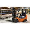 Image 2 : TOYOTA MODEL 7FGCU25 FORKLIFT (PROPANE) -3600 LBS. LIFT CAPACITY, 3 STAGE MAST, STANDARD FORKS,
