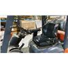 Image 8 : TOYOTA MODEL 7FGCU25 FORKLIFT (PROPANE) -3600 LBS. LIFT CAPACITY, 3 STAGE MAST, STANDARD FORKS,