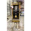 Image 2 : YALE MODEL OS030ECN24TE089 ELECTRIC LIFT TRUCK ORDER PICKER WITH CHARGER