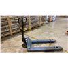 Image 2 : 5500 LBS. CAPACITY (BLUE) PALLET JACK *LAST DAY REMOVAL AFTER 3PM*