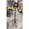 Image 4 : GROUP OF (8) FAST CAP HD "3RD HAND" ADJUSTABLE WORK POLES, SINGLE PEDESTAL SHOP