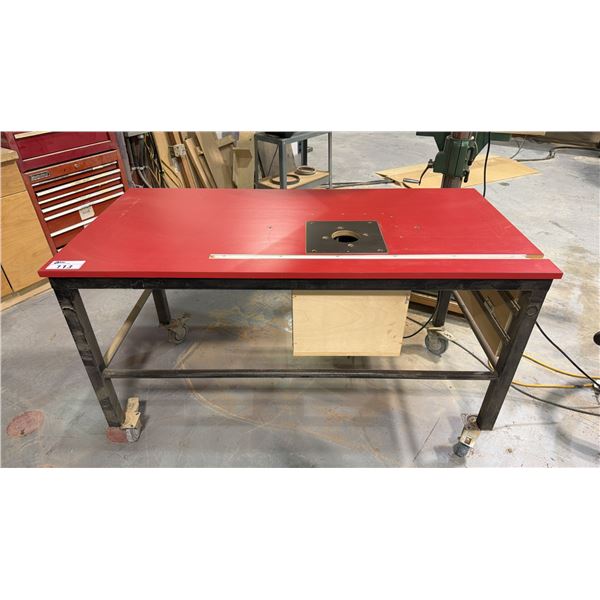 MOBILE ROUTER TABLE WITH PORTER CABLE ROUTER