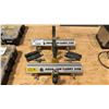 Image 1 : 2 AQUA-JAW CARRY VISES ALL WEATHER COUNTERTOP CARRY VISE