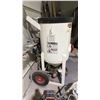 Image 3 : MOD-U-BLAST 150 PSI RATED WORKING PRESSURE INDUSTRIAL SAND BLASTING MACHINE