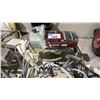 Image 2 : TITAN 410 AND TITAN 340 PROFESSIONAL AIRLESS PAINT SPRAYERS