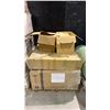 Image 1 : PALLET OF CHRISTMAS TREES AND WREATHS