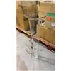 Image 3 : PALLET OF ASSORTED DECORATIVE ITEMS - GLASS VASES, METAL BOWLS AND MORE