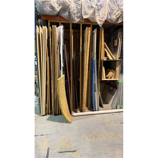 ASSORTED SHEETS OF PLYWOOD, MDF, PLASTIC, MIRRORED ACRYLIC AND PEG BOARD