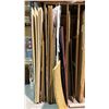 Image 3 : ASSORTED SHEETS OF PLYWOOD, MDF, PLASTIC, MIRRORED ACRYLIC AND PEG BOARD