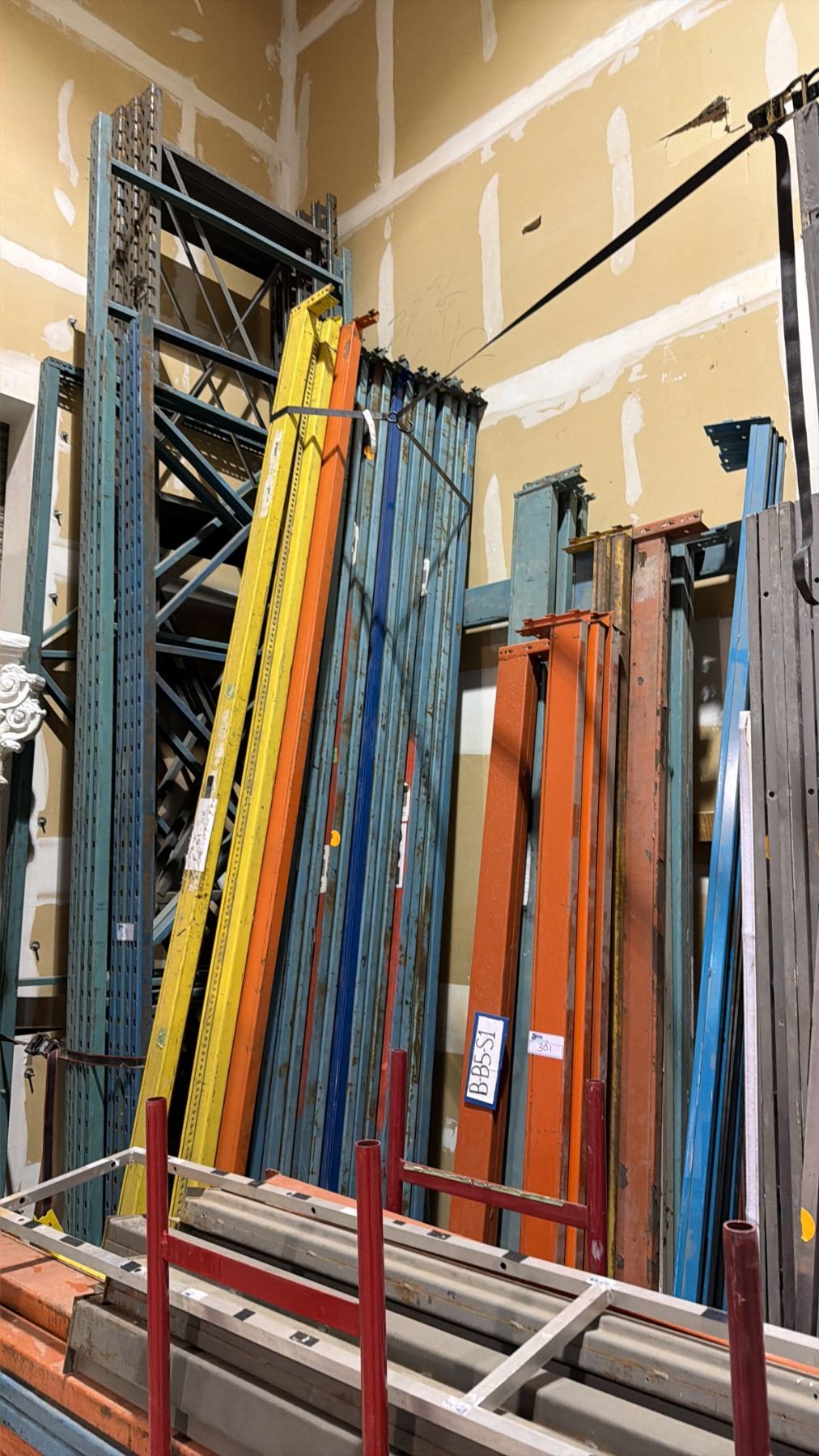 Pallet Side Rails ASSORTED PALLET RACKING - UPRIGHTS, SIDE RAILS ASSORTED SIXES/COLORS ...