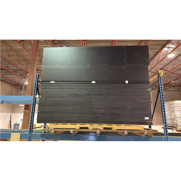 PALLET OF BLACK EVENT PORTABLE WALL SECTIONS