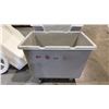 Image 4 : 2 MOBILE PLASTIC MATERIAL BINS