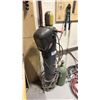 Image 2 : 2 WELDING TANKS, TIG TORCH AND WELDING HELMET