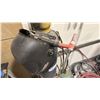 Image 4 : 2 WELDING TANKS, TIG TORCH AND WELDING HELMET