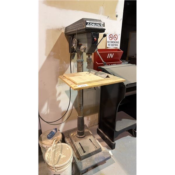 DELTA 16 1/2" DRILL PRESS