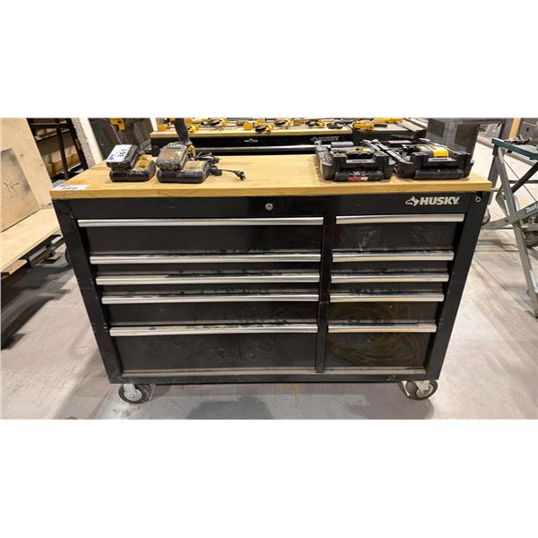 HUSKY 10 DRAWER MOBILE TOOL CABINET WITH CONTENTS