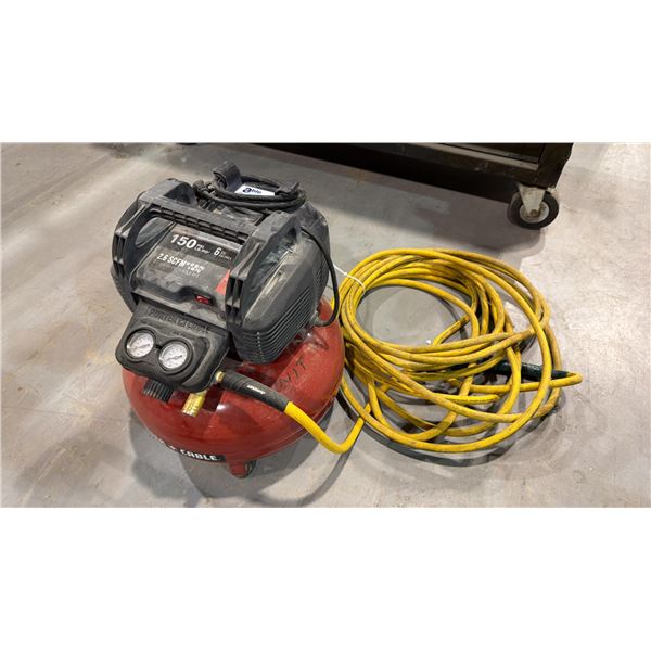 PORTER CABLE 150 PSI/6 GALLON AIR COMPRESSOR WITH HOSE