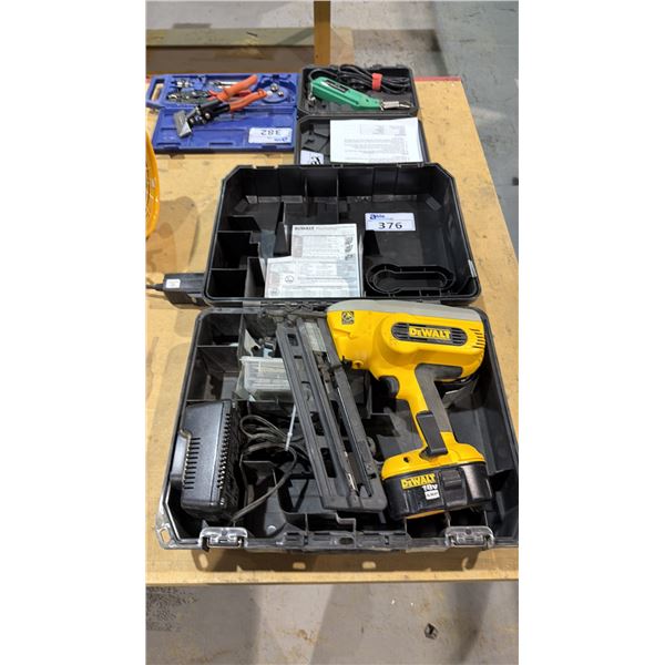 DEWALT 16" GAUGE CORDLESS 18V NAILER WITH CHARGER AND 1 BATTERY