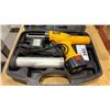Image 2 : CRL CORDLESS CAULKING GUN WITH CHARGER, 1 BATTERY AND CASE
