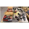 Image 1 : GROUP OF (7) PNEUMATIC TOOLS - STAPLERS AND ORBITAL SANDERS