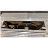 Image 4 : MAKITA PORTABLE TABLE SAW *MISSING BLADE GUARD*