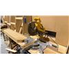 Image 2 : DEWALT XPS MODEL DWS780 12" DOUBLE BEVEL SLIDING COMPOUND MITRE SAW