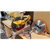 Image 2 : DEWALT MODEL DW718 12" DOUBLE BEVEL SLIDING COMPOUND MITRE SAW