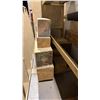 Image 6 : LARGE ASSORTED OF VARIOUS WOOD PLANKS/BOARDS AND BEAMS