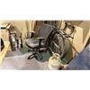 Image 5 : WORK BENCH WITH MOUNTED UPPER CABINETS AND ASSORTED MISCELLANEOUS ITEMS
