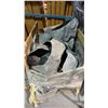 Image 2 : WOODEN PALLET CRATE FULL OF ARTIFICIAL BOULDERS AND (8) 4FT X 8FT ALUMINIUM SHEETS