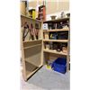 Image 1 : LARGE WOODEN SINGLE DOOR CABINET UNIT FILLED WITH ASSORTED RIGGING TOOLS