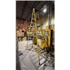 Image 2 : FEATHERLITE (YELLOW) 12FT FIBERGLASS & ALUMINIUM STEP LADDER