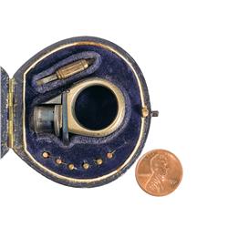 Cased Femme Fatale Pistol Ring