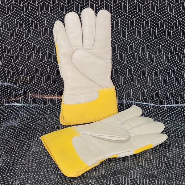 Size Large Leather Work Gloves